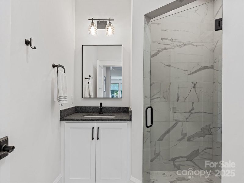 Bathroom - Main Bathroom - Main