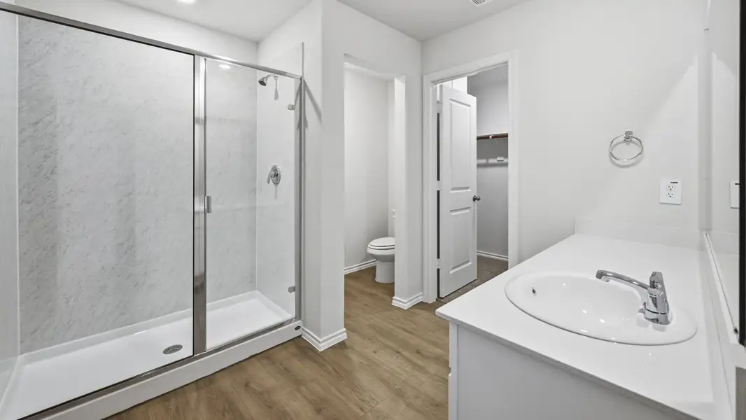 Furnished interior view inside a new home in Sweetwater Springs, Sherman (Image 4). Furnished interior view inside a new home in Sweetwater Springs, Sherman (Image 4).