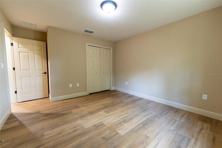 Spacious, unfurnished interior of a new home in , Ocala (Image 57).