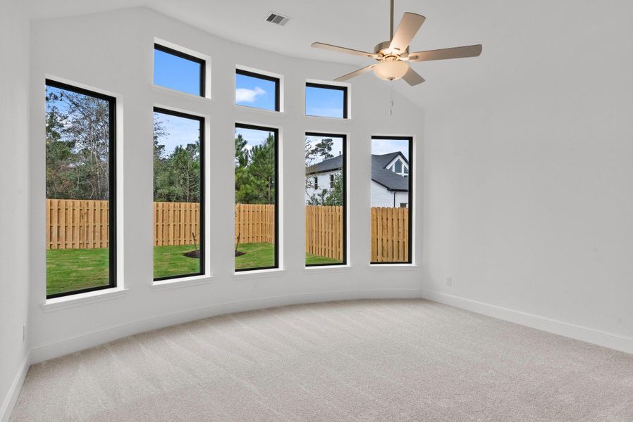 Spacious, unfurnished interior of a new home in Colton, Montgomery (Image 25).