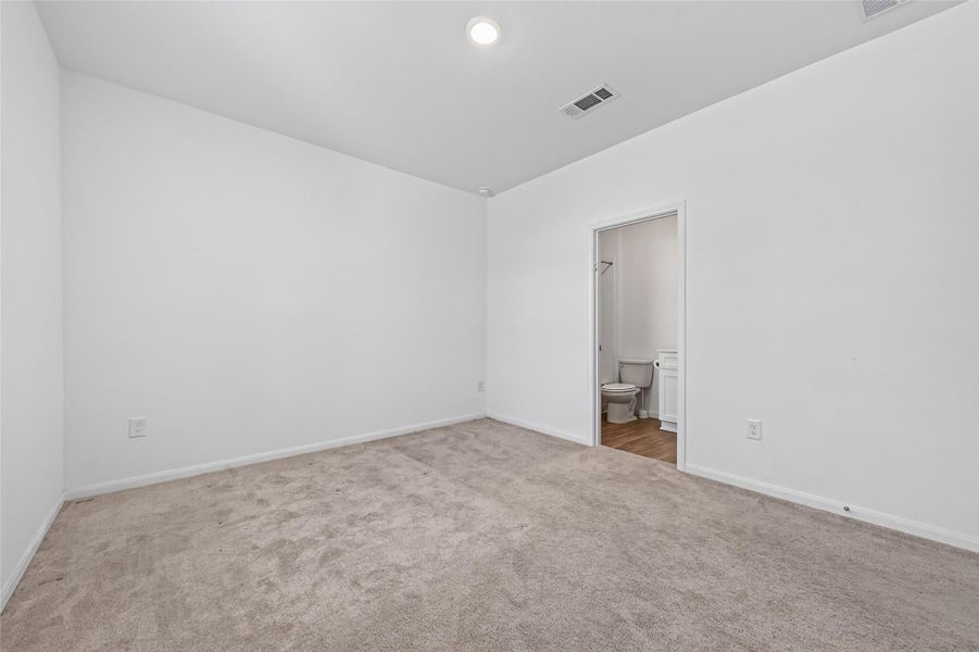 Spacious, unfurnished interior of a new home in Marvida, Cypress (Image 26).