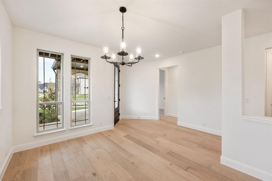 Spacious, unfurnished interior of a new home in Windsong Ranch Classic 61, Prosper (Image 15). Spacious, unfurnished interior of a new home in Windsong Ranch Classic 61, Prosper (Image 15).