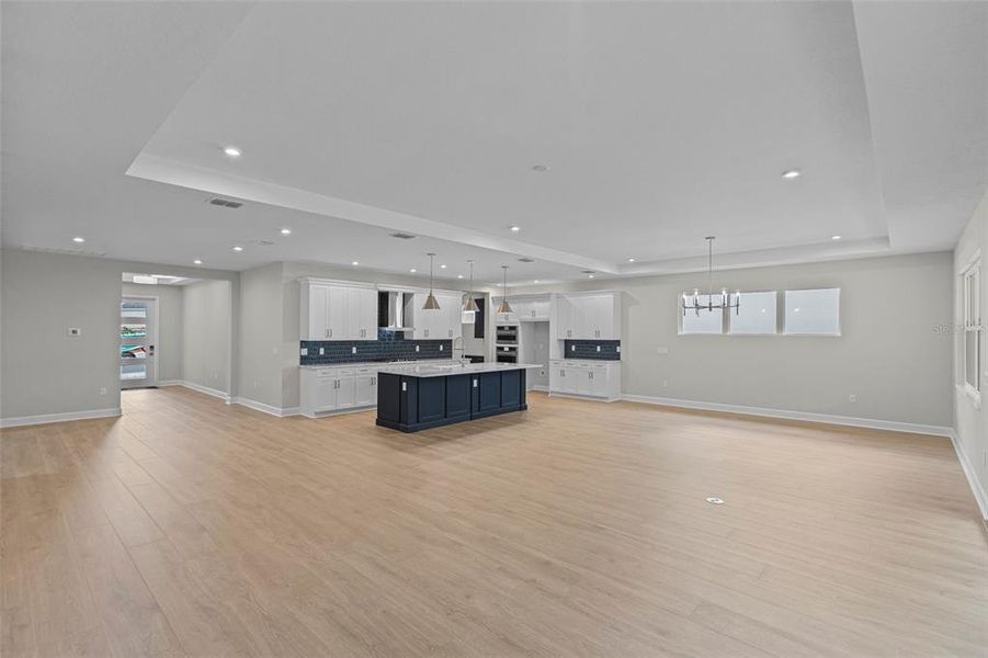 Spacious, unfurnished interior of a new home in Cresswind at Hammock Oaks, Lady Lake (Image 32).