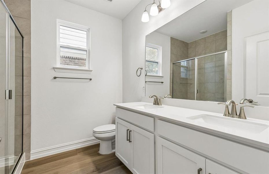 Secondary bath with double vanity Secondary bath with double vanity