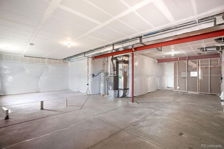 8784 Whiteclover ~ Ready Now