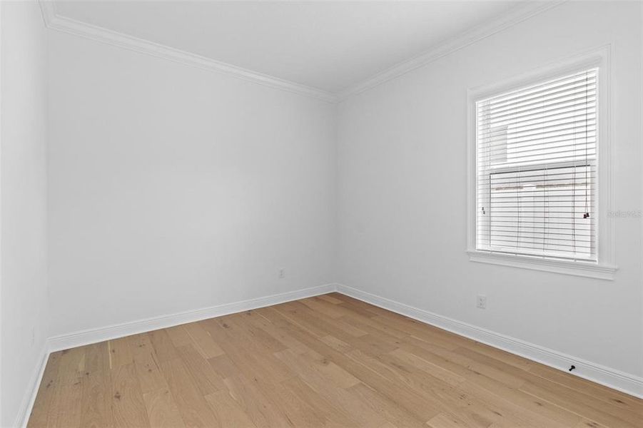 Spacious, unfurnished interior of a new home in , Tampa (Image 25).