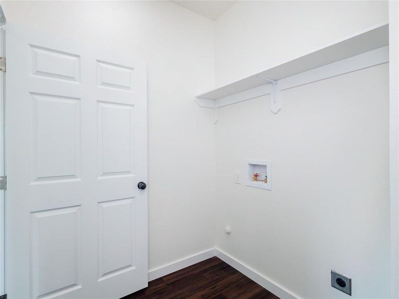 Spacious, unfurnished interior of a new home in , Brownwood (Image 20).