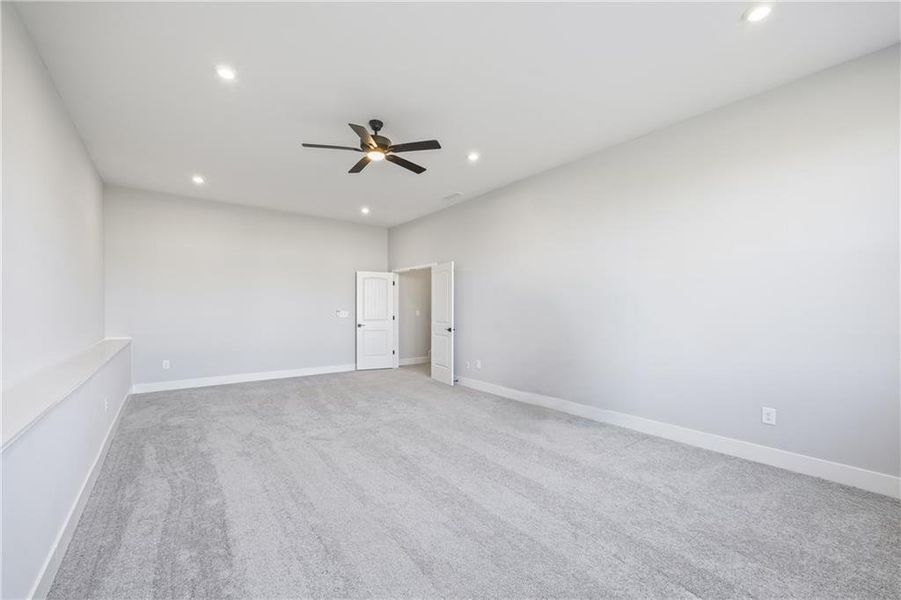 Spacious, unfurnished interior of a new home in , Hoschton (Image 24).