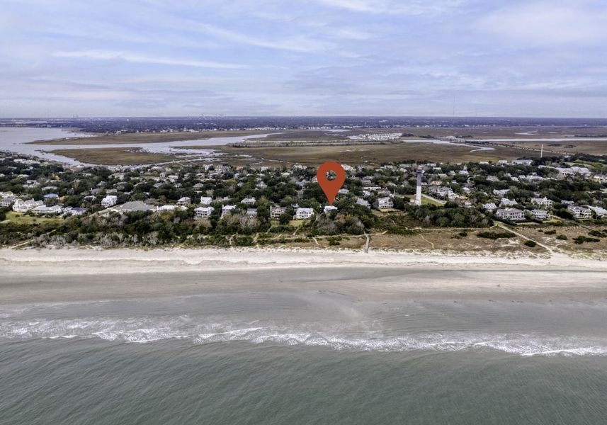 Image 12 of a home in . Image 12 of a home in .