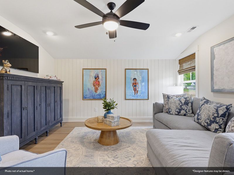 Furnished interior view inside a new home in Arcadia, Myrtle Beach (Image 10).