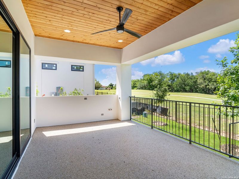 Exterior details and patio area of a home in , San Antonio (Image 4).