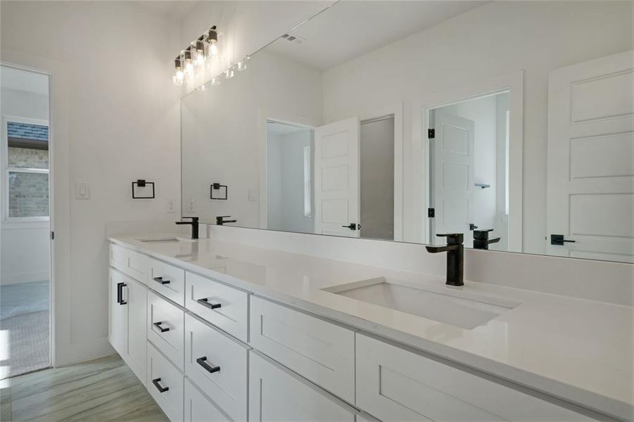 Furnished interior view inside a new home in , Garland (Image 10).