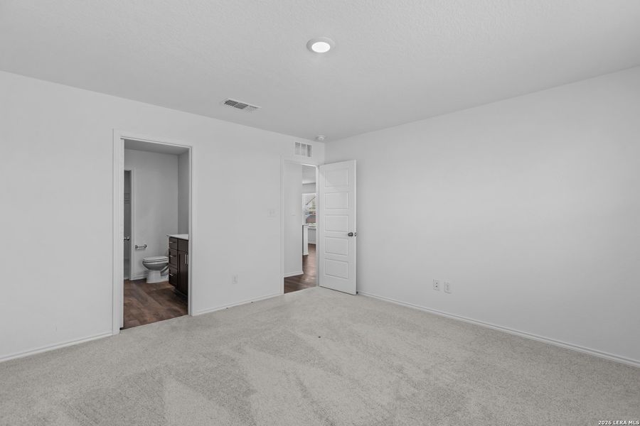 Spacious, unfurnished interior of a new home in Dove Song, Marion (Image 15). Spacious, unfurnished interior of a new home in Dove Song, Marion (Image 15).