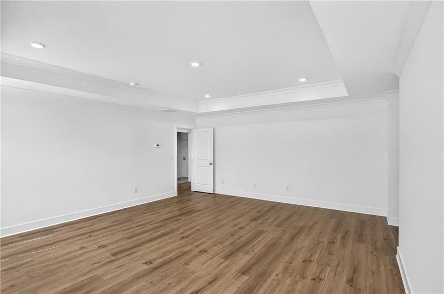 Spacious, unfurnished interior of a new home in Estates at Yellow Creek, Cumming (Image 23).