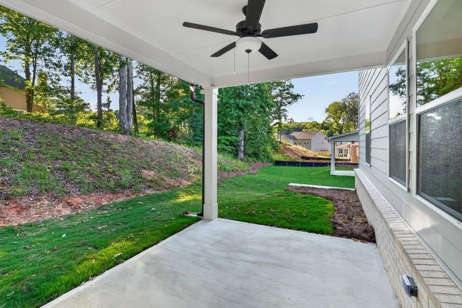 Exterior details and patio area of a home in Bailey Fence, Dacula (Image 3).