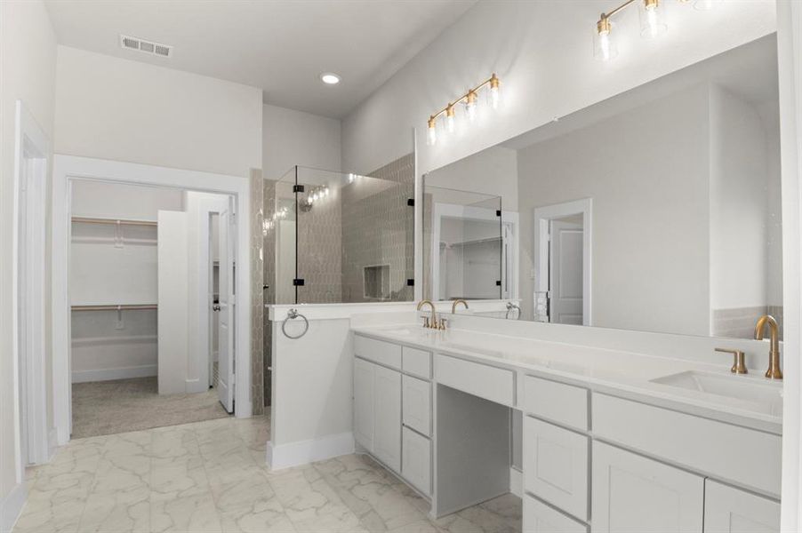 Furnished interior view inside a new home in Callan Village, Lorena (Image 11).