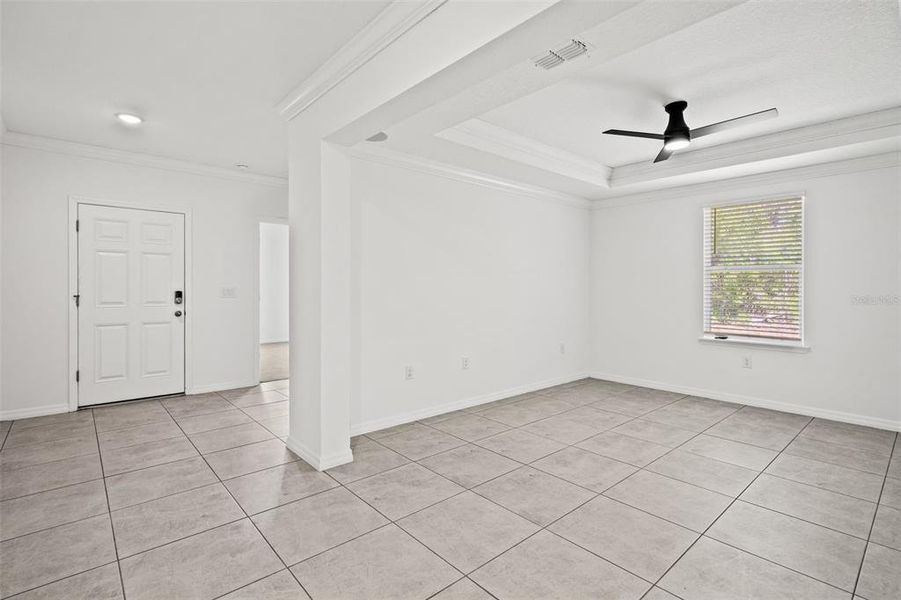 Spacious, unfurnished interior of a new home in , Weeki Wachee (Image 14).