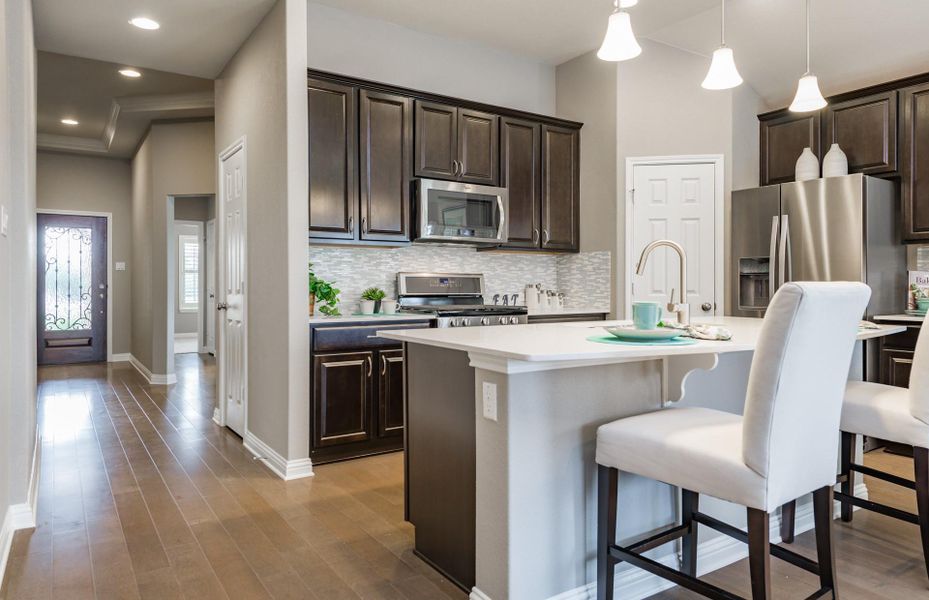 MODEL HOME images may NOT be consistent with the finished product. MODEL HOME images may NOT be consistent with the finished product.