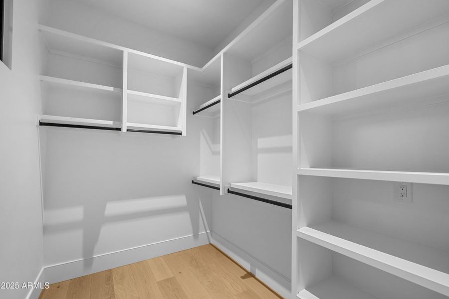 Bedroom 3 closet Bedroom 3 closet