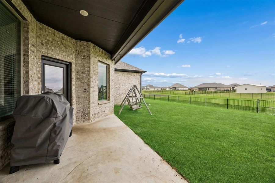 Exterior details and patio area of a home in , Mesquite (Image 4).