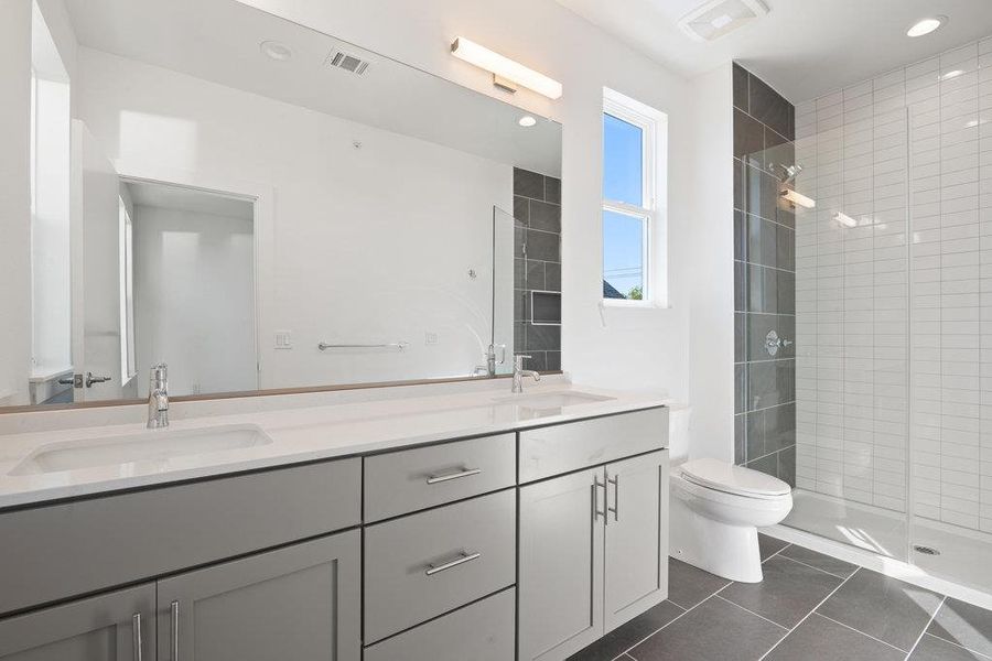 Images are for illustrative purposes only. Photos reflect a similar floor plan and are intended to convey the overall look and feel of the interiors.