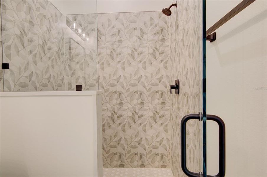 Close-up of interior finishes inside a home in , Mount Dora (Image 18).