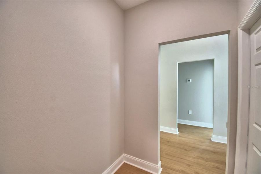 Spacious, unfurnished interior of a new home in , Winter Haven (Image 16).