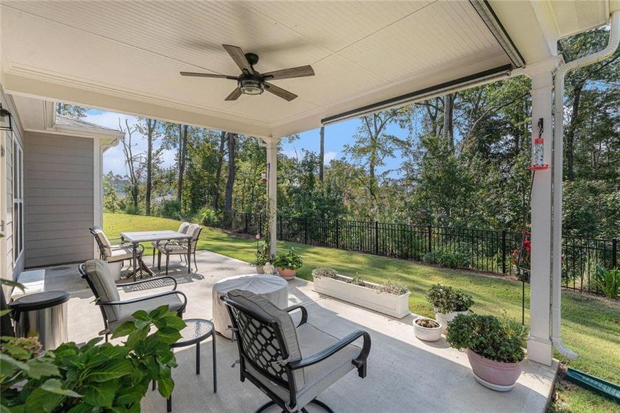 Exterior details and patio area of a home in , Griffin (Image 4).
