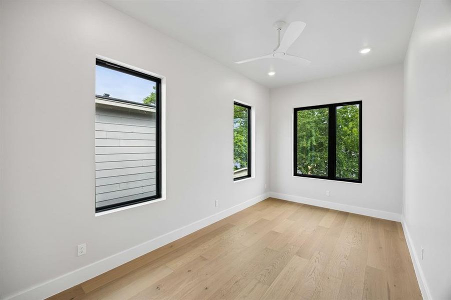 Spacious, unfurnished interior of a new home in , Dallas (Image 20). Spacious, unfurnished interior of a new home in , Dallas (Image 20).