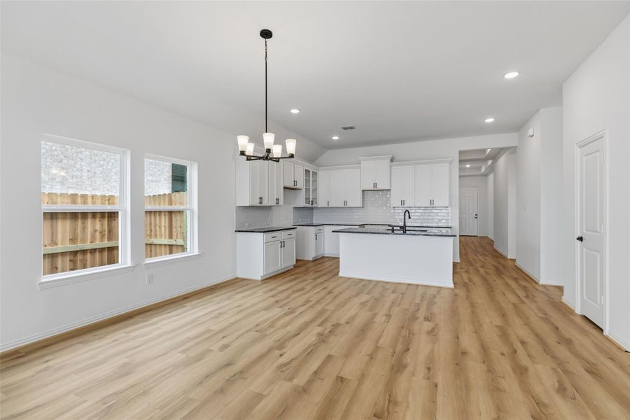 Image 33 of a home in Aldeana.