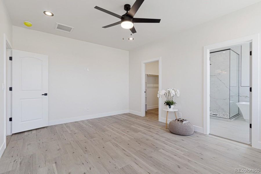 Image 39 of a home in . Image 39 of a home in .