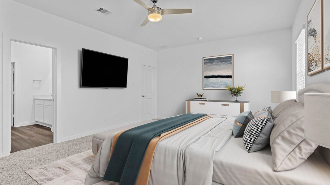 Furnished interior view inside a new home in Evergreen, Rosenberg (Image 14).