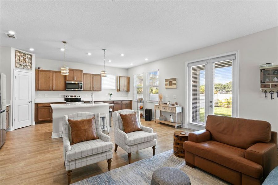 Furnished interior view inside a new home in , St. Petersburg (Image 45).
