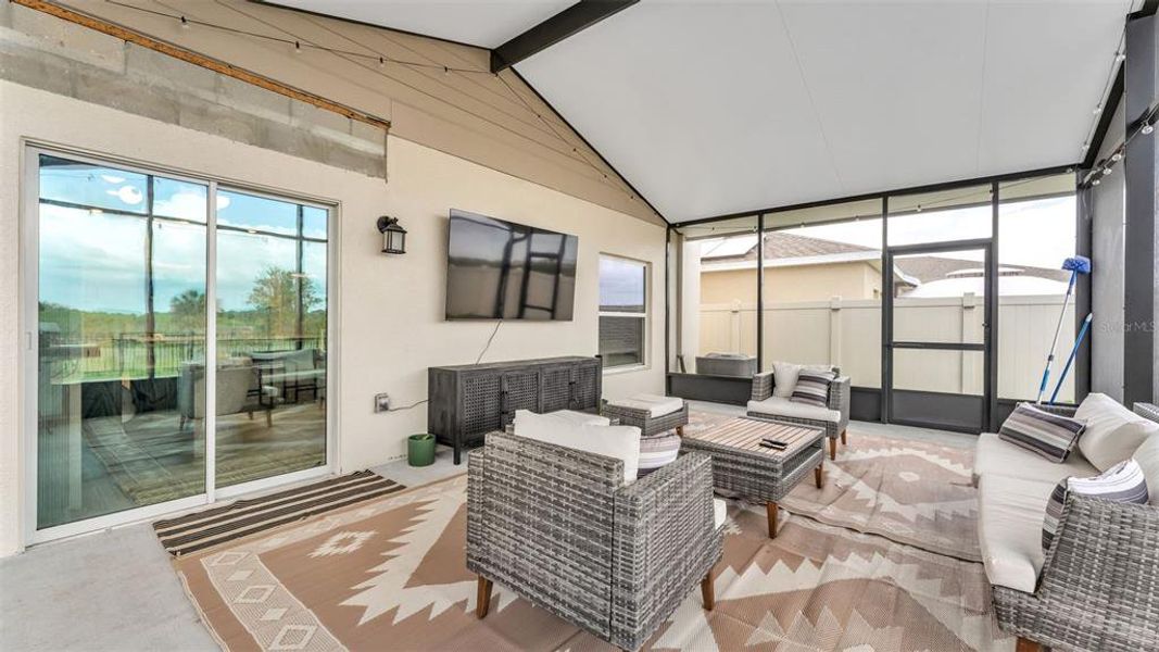 Exterior details and patio area of a home in , Winter Haven (Image 27).