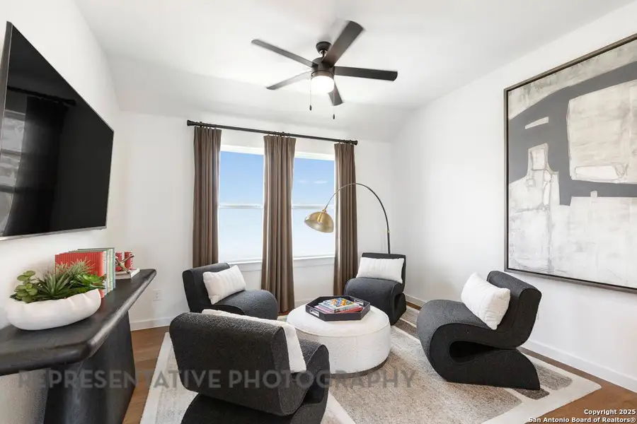 Furnished interior view inside a new home in The Ranches at Creekside, Boerne (Image 5). Furnished interior view inside a new home in The Ranches at Creekside, Boerne (Image 5).