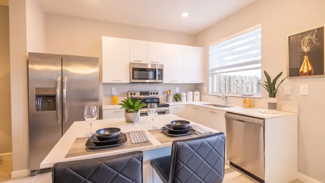 Image 4 of a home in Cedar Pointe: Cypress Collection. Image 4 of a home in Cedar Pointe: Cypress Collection.