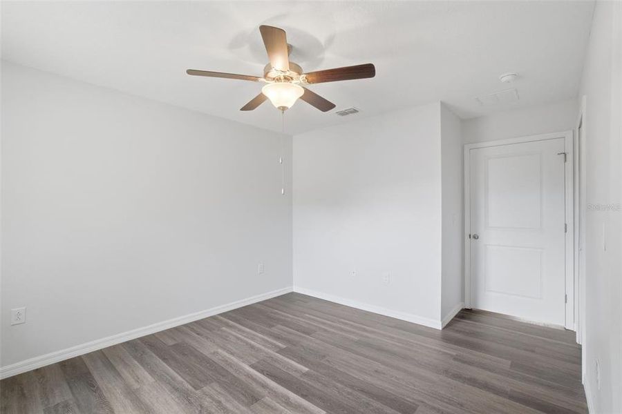 Spacious, unfurnished interior of a new home in , Apopka (Image 30).
