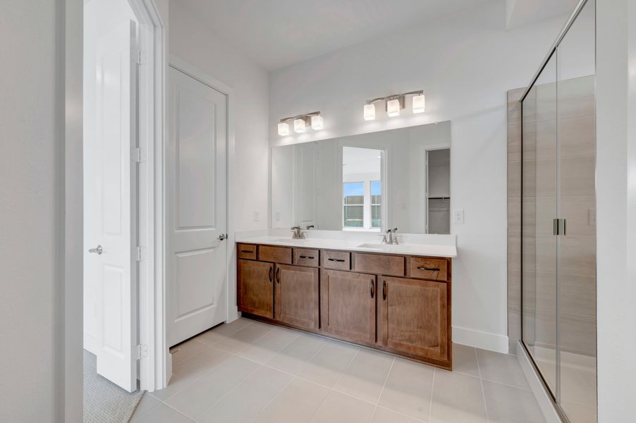 Furnished interior view inside a new home in LaPrelle, Haslet (Image 5).