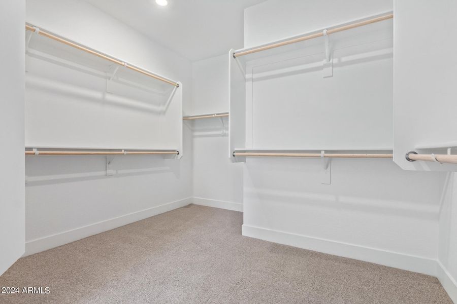 Walk-in Closet