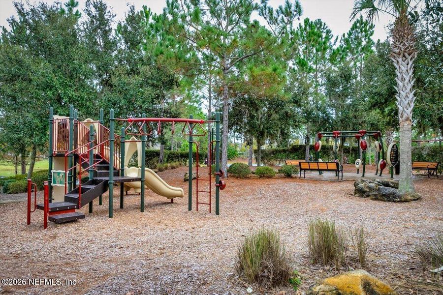 Community amenities in RiverTown - Settlement, St. Johns (Image 42).