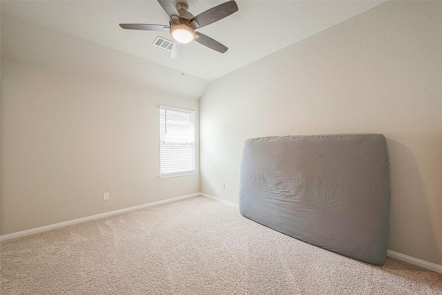 Furnished interior view inside a new home in Cliffstone Hills, Conroe (Image 4). Furnished interior view inside a new home in Cliffstone Hills, Conroe (Image 4).