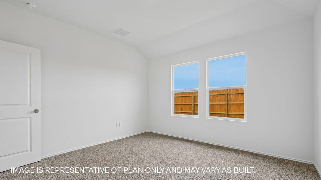 Spacious, unfurnished interior of a new home in Durango, Mustang Ridge (Image 19).