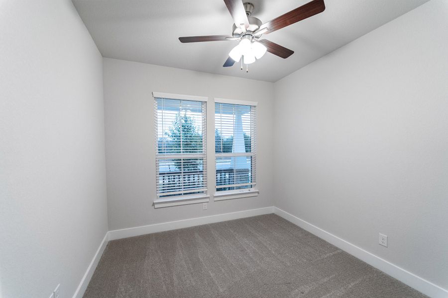 Spacious, unfurnished interior of a new home in Sanctuary, Salado (Image 14).