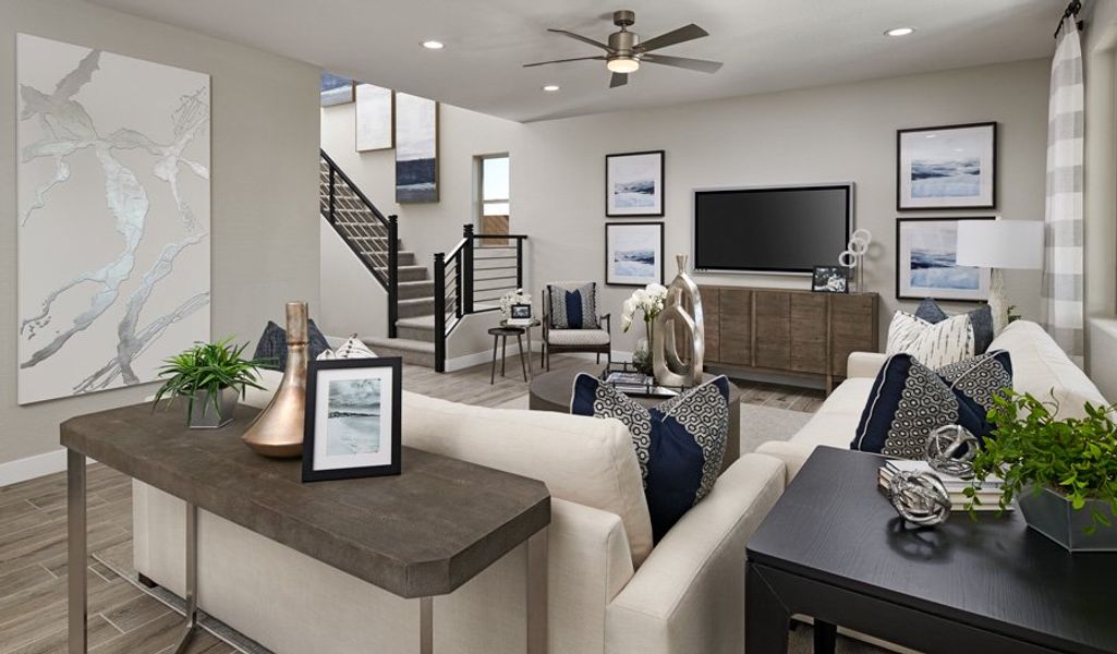 Yorktown-P725-EnclaveAtPineLake Family Room