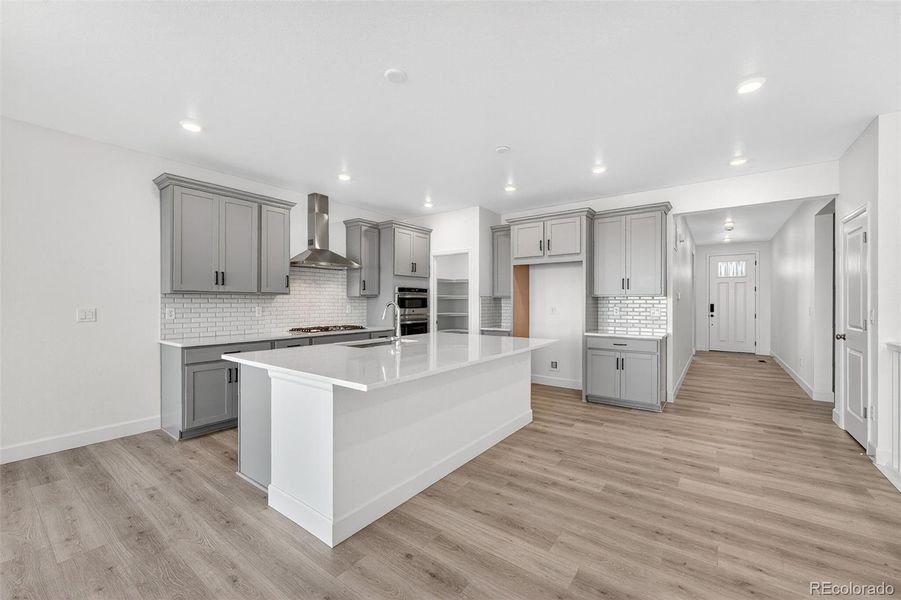 17105 W 92nd Loop ~ Ready Now! 17105 W 92nd Loop ~ Ready Now!