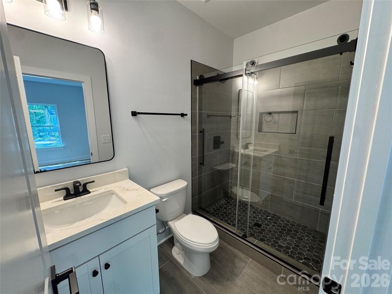 Furnished interior view inside a new home in , Gastonia (Image 7).