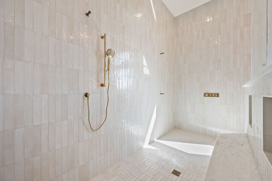 Close-up of interior finishes inside a home in Fleming Pointe, Fort Worth (Image 20).