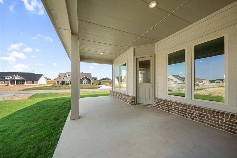Image 32 of a home in Fairview Meadows.