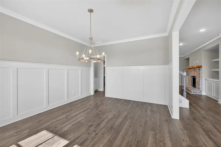 Spacious, unfurnished interior of a new home in , Gainesville (Image 21).