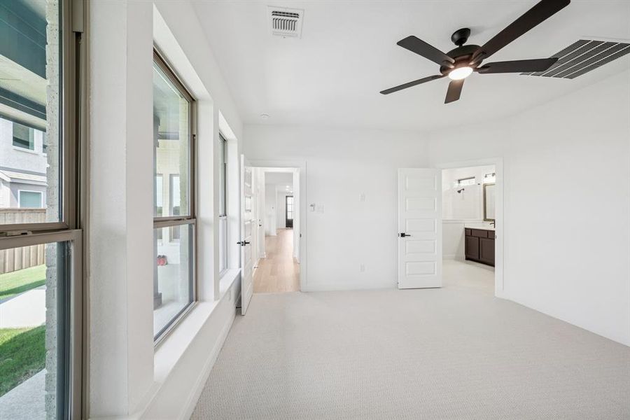 Spacious, unfurnished interior of a new home in Karis - Village Series, Crowley (Image 30). Spacious, unfurnished interior of a new home in Karis - Village Series, Crowley (Image 30).